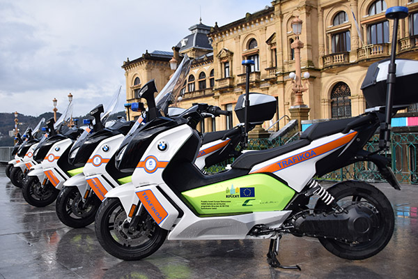 Irudia Balio erantsi handia duten etorkizuneko sektoreak bultzatzea