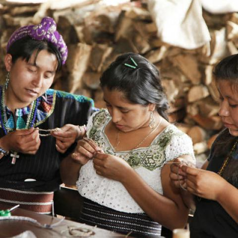 Guatemalako ixcángo emakume indigeneen eskubideak . 2020 img