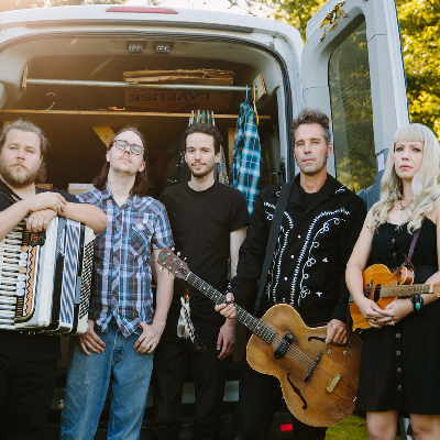 
		Concierto: The Pine Hill Haints + Old Time Spooks
		
	