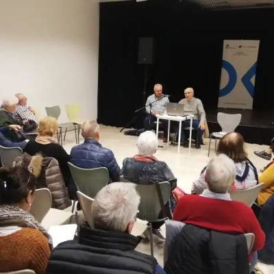 'El club de los mayores 'vivos''