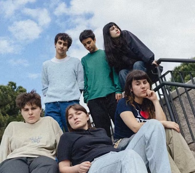 Kontzertua: Las Petunias + Amor Líquido