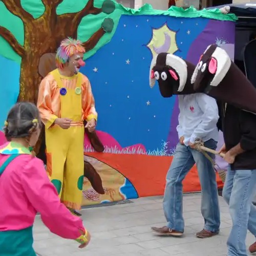 Haur antzerkia: 'Harmonia, non zaude?'