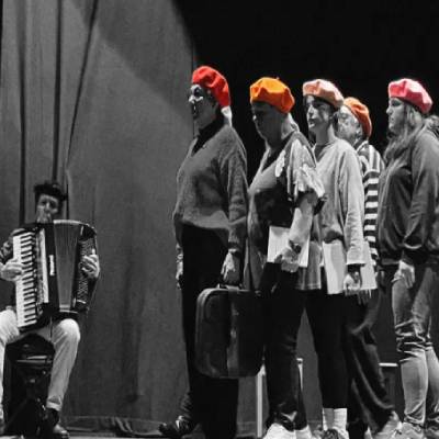 'Con la maleta a cuestas'