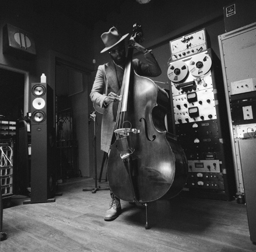 Concierto: Adrian Younge