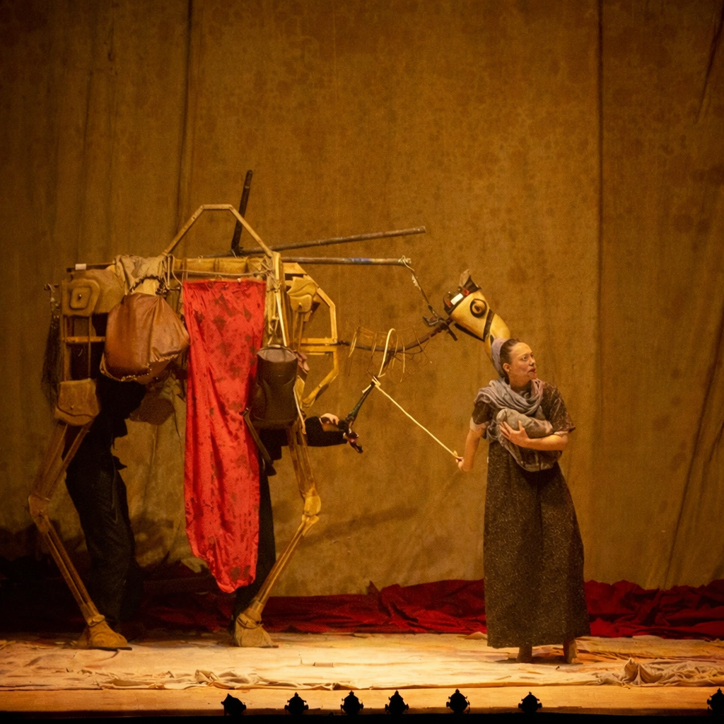 dFeria: 'Sáhara. La barca del desierto'