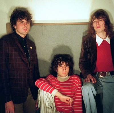 Kontzertua: Sharp Pins