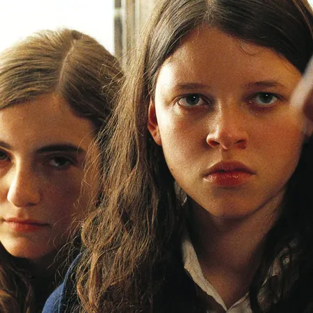 Nosferatu: 'La niña santa'