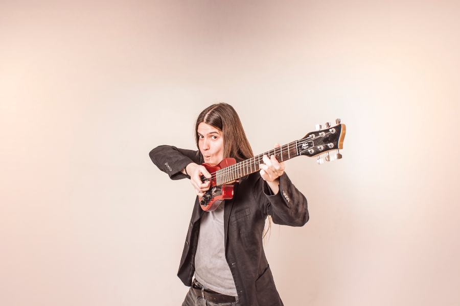 Teatro de Bolsillo: 'Cantando por los codos'