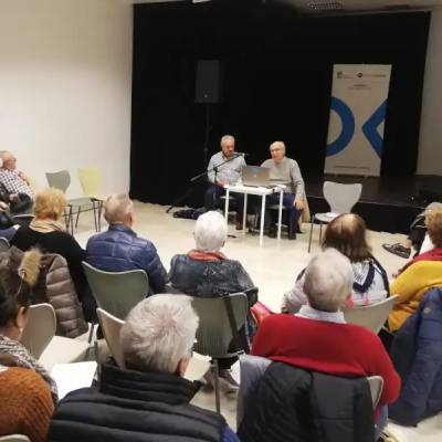 'El club de los mayores 'vivos''