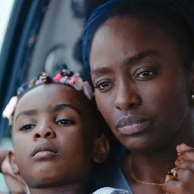 Giza Eskubideen Zinemaldia: 'Prometido el cielo' Erige Sehiri, 2025 JB/VO (FR) azp./sub. (EU, ES)