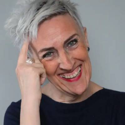 Literatur solasaldia: 'Zer izan, nor izan'