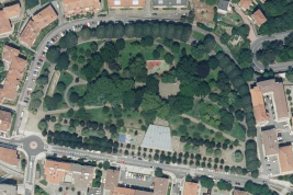 Harria parkean estalkia