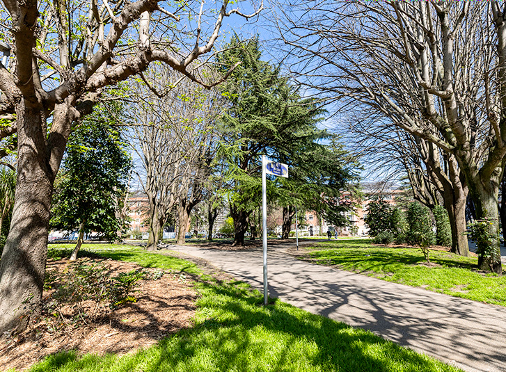 Una de las entradas al parque de Eustasio Amilibia