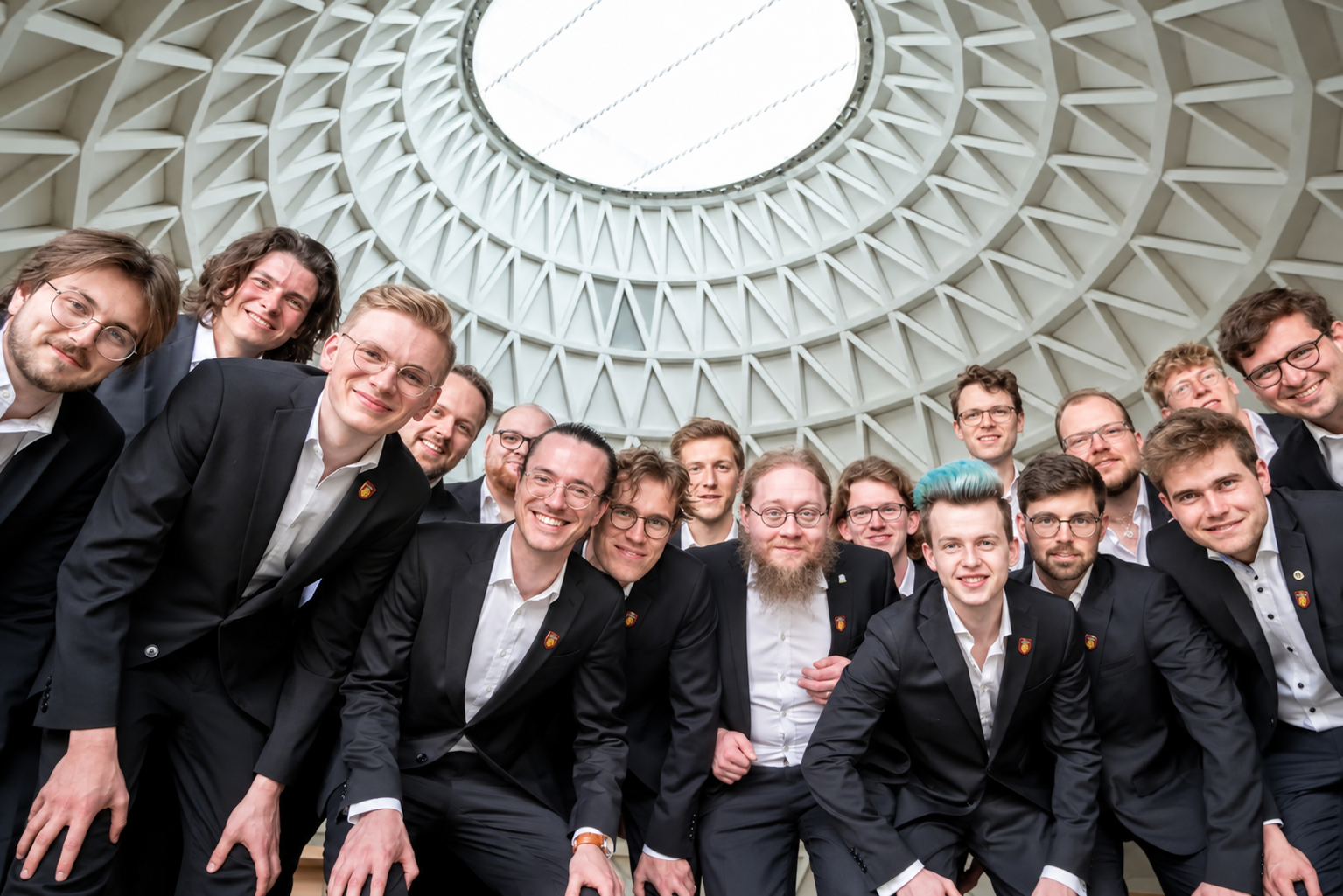 Abesbatzen Astea: ZwoZwoEins Men's Choir