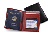 Una cartera con un pasaporte y un DNI